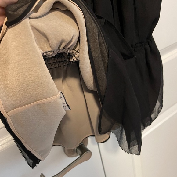 Robert Rodriquez Black Ruffled Peplum Blouse by Neiman Marcus L elegant rich - Picture 3 of 8